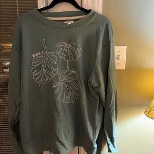 Green Boxy Sweatshirt with Leaf Design